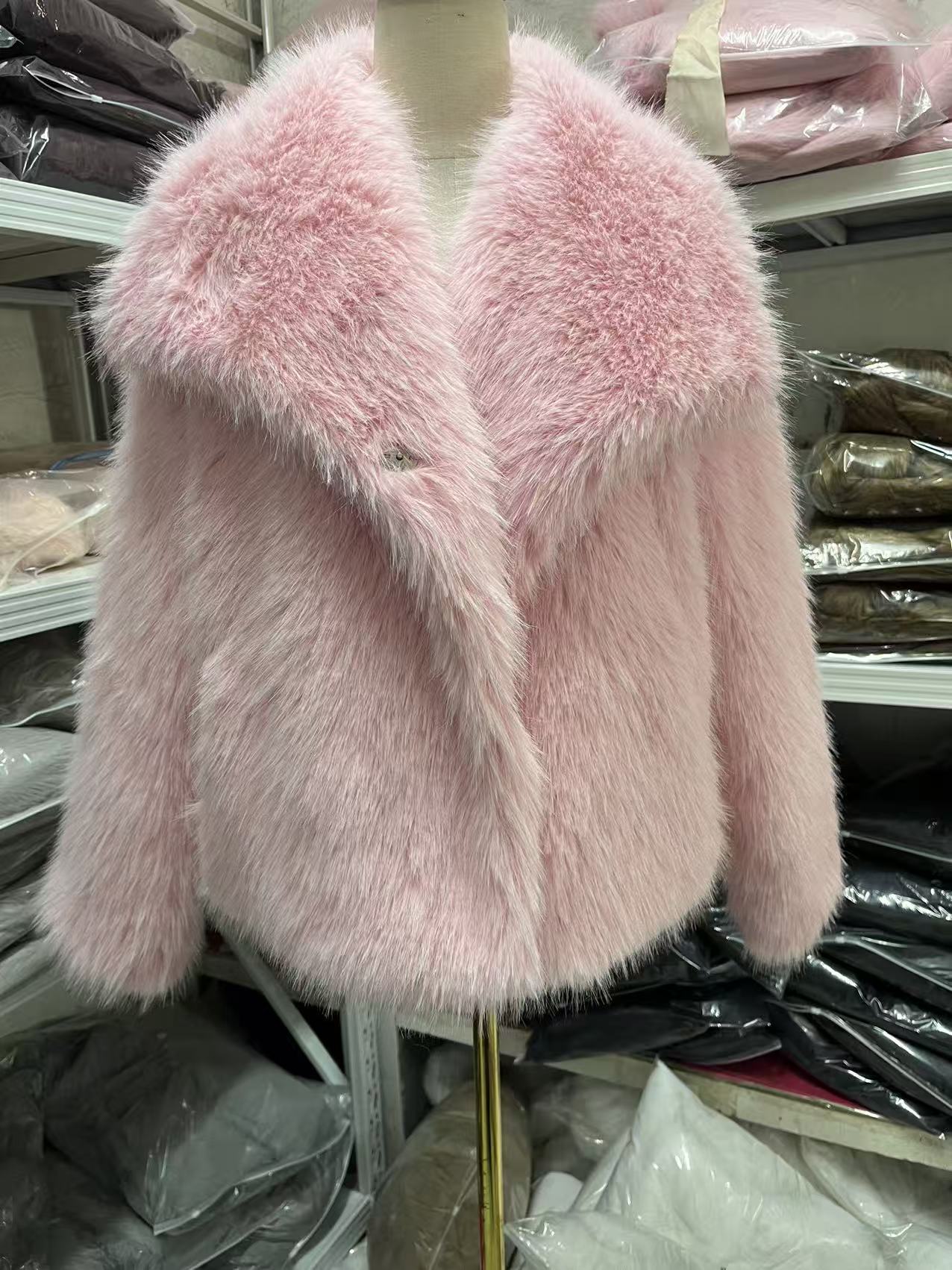 Versatile Solid-Color Long Sleeve Coat With Faux Fur Collar Options