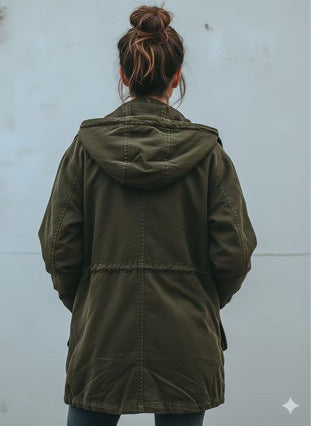 Waterproof Mountaineering Windbreaker Jacket With Detachable Fur Hood
