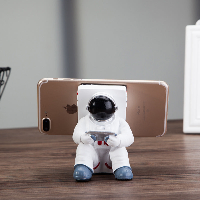 Cute Astronaut Resin Desktop Phone Stand For Students And Home Use