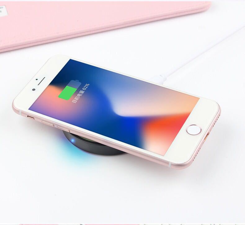 Compact 5W Qi Wireless Charging Pad With ABS Shell Design