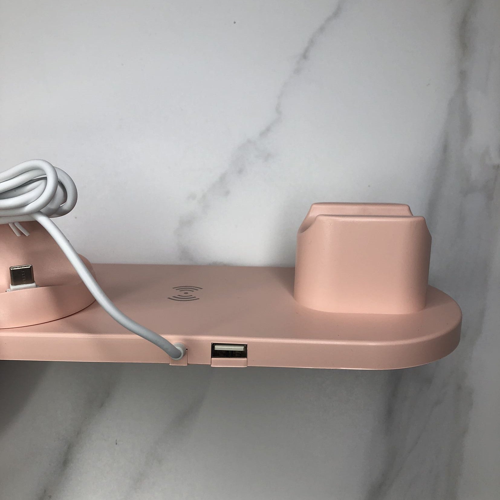 Wireless Charging Amplifier Stand With Built?In Speaker Function