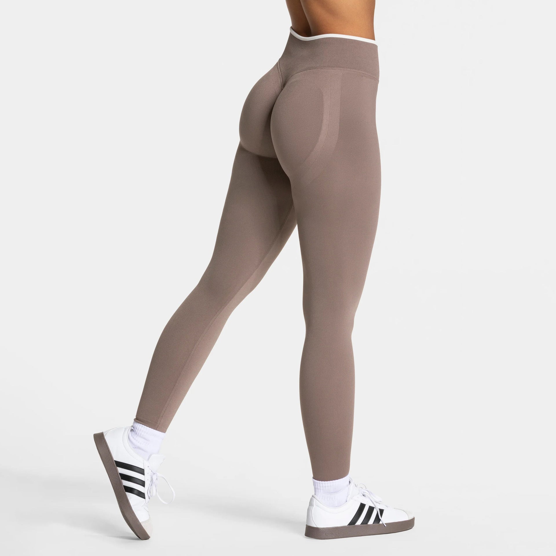 High-Rise Peach-Lift Yoga Pants For Running And Active Training