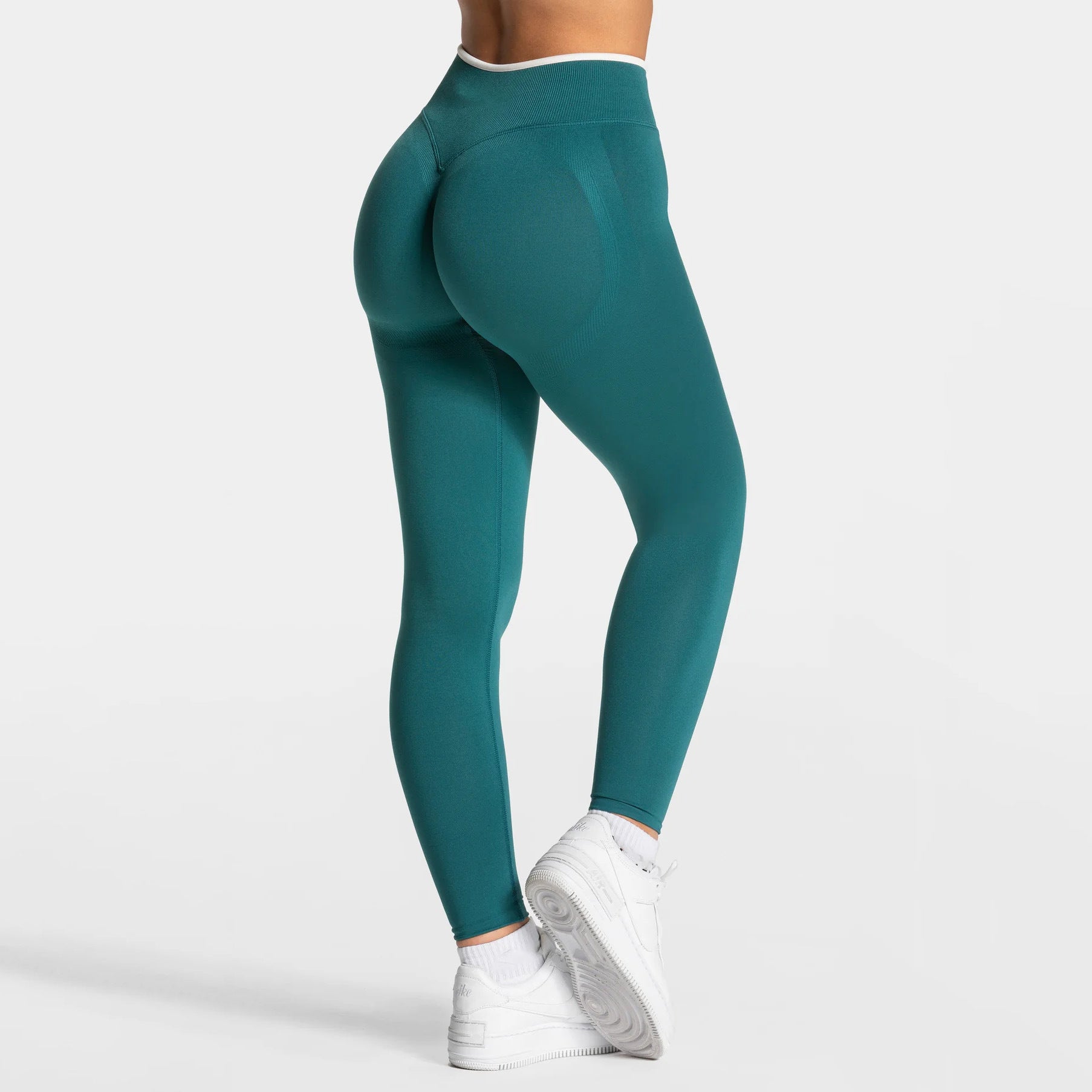 High-Rise Peach-Lift Yoga Pants For Running And Active Training