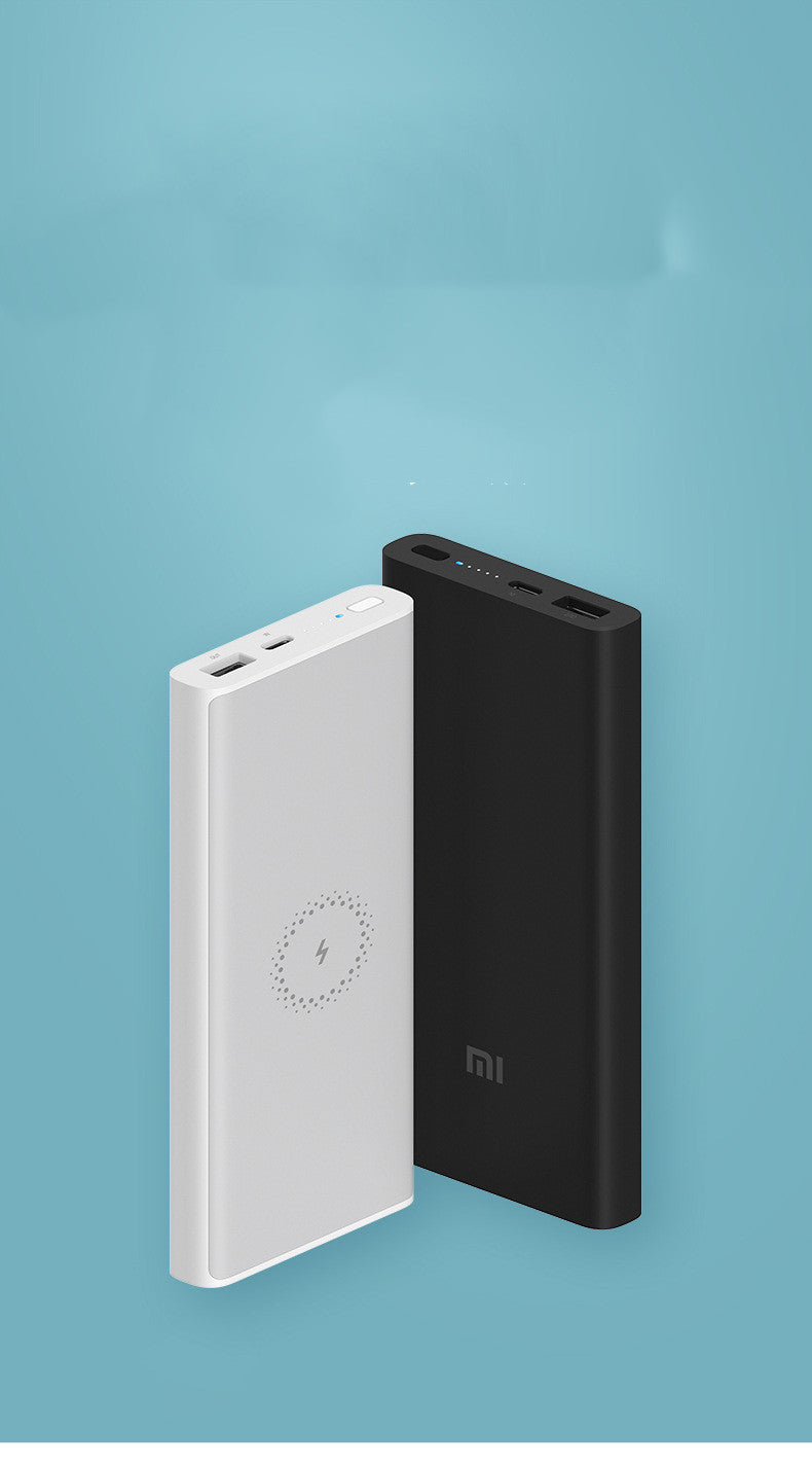 High?Capacity Fast?Charging Power Bank With Rugged Plastic Shell