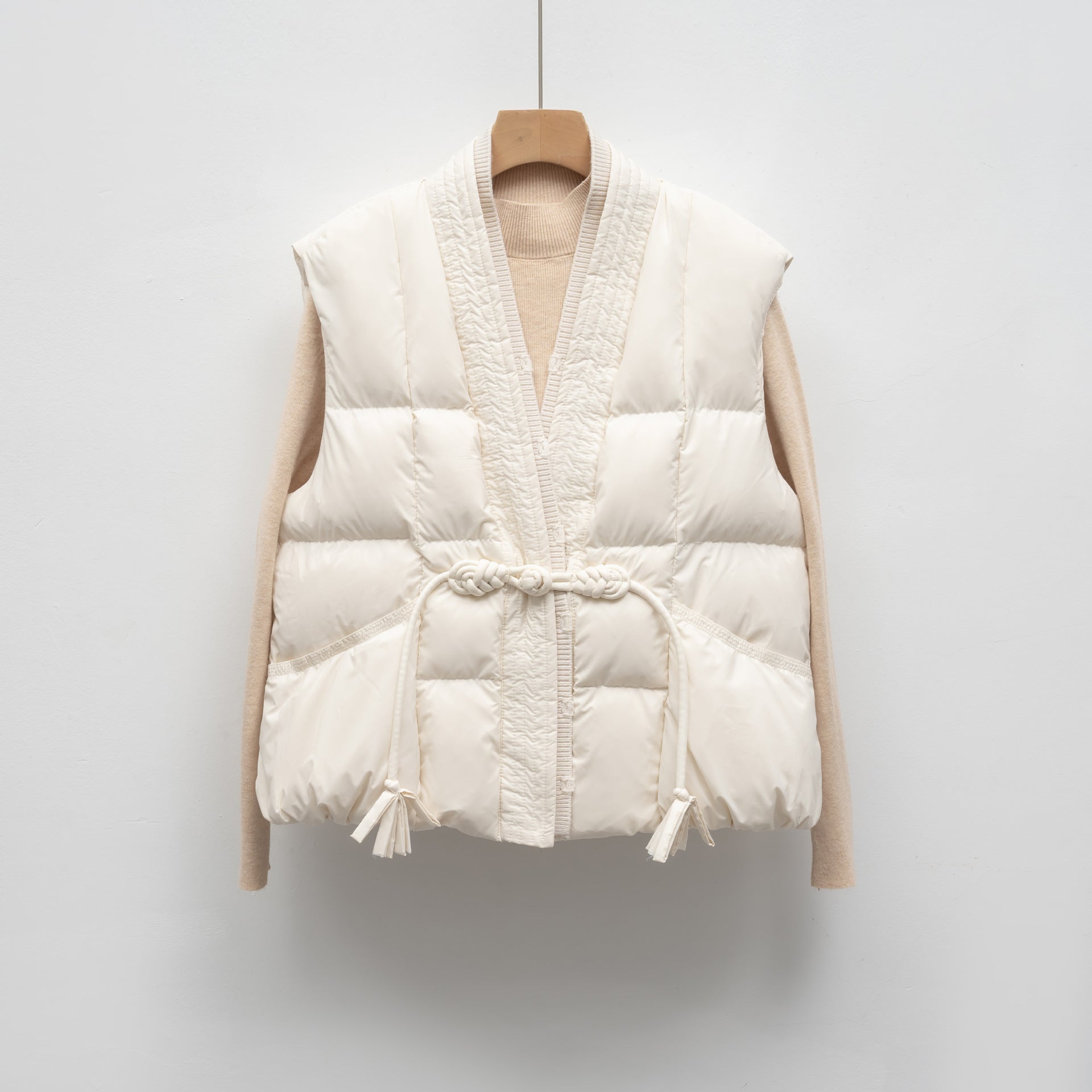 V-Neck Loose Fit Mid-Weight Solid Color Autumn Winter Vest