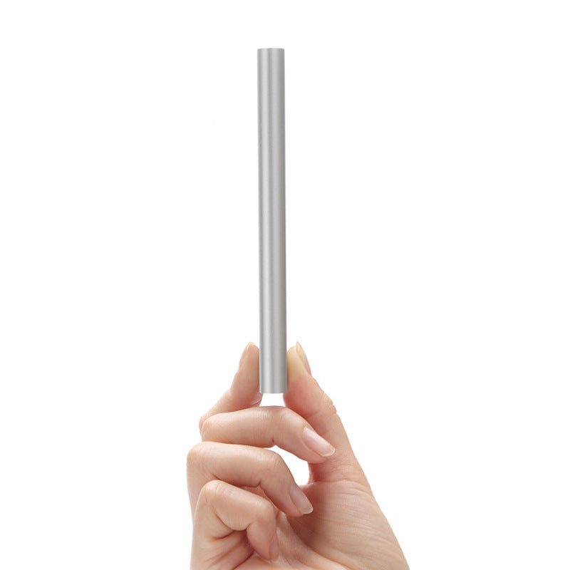 Ultra?Thin 4500mAh Alloy Power Bank With Slim Lightweight Design