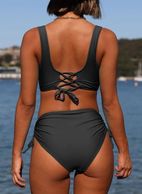 Fashion Strappy Bikini Swimsuit for Modern Beach Style-Theone Apparel