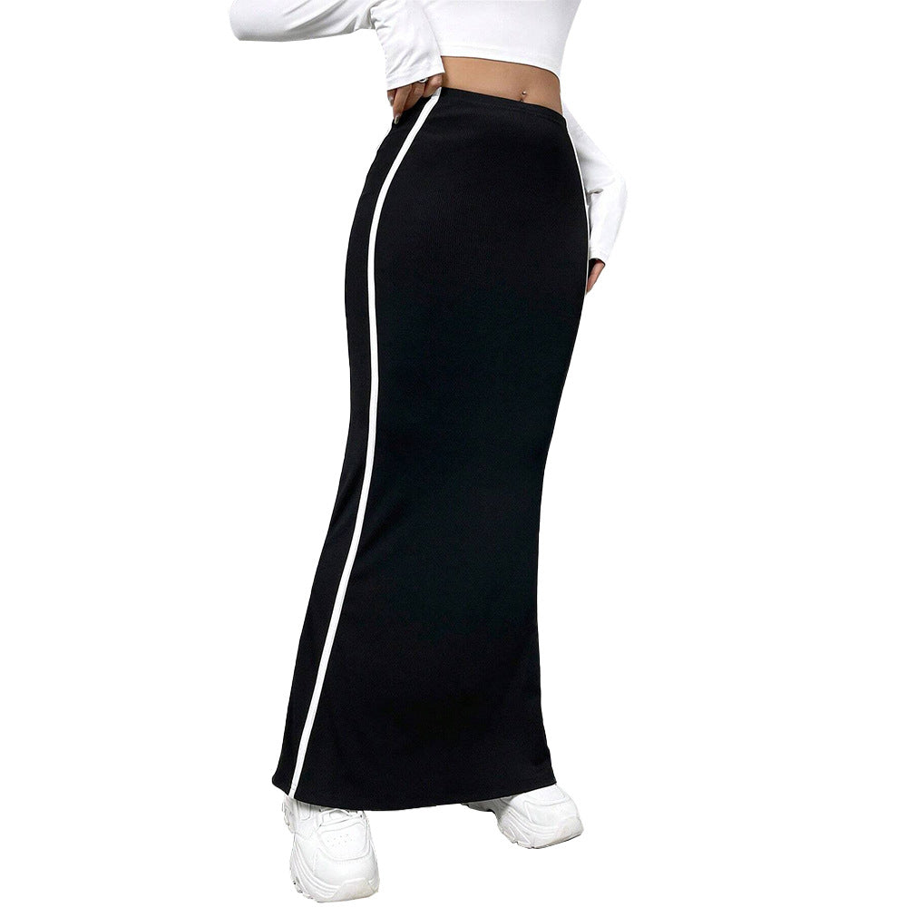Elegant Color Block Pencil Skirt With Contrasting Panel Design