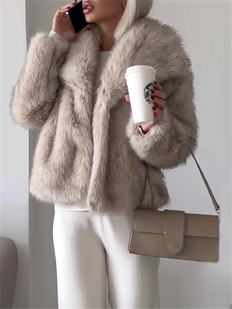 Gradient Dyed Pointed Lapel Faux Fur Short Coat For Women