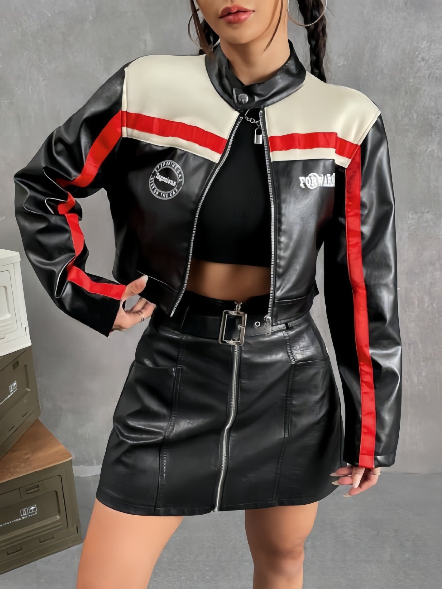 Women's Striped Short Zipper Street Style Lightweight Coat