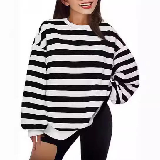 Striped Crew Neck Sweatshirt With Thick Warm Fabric