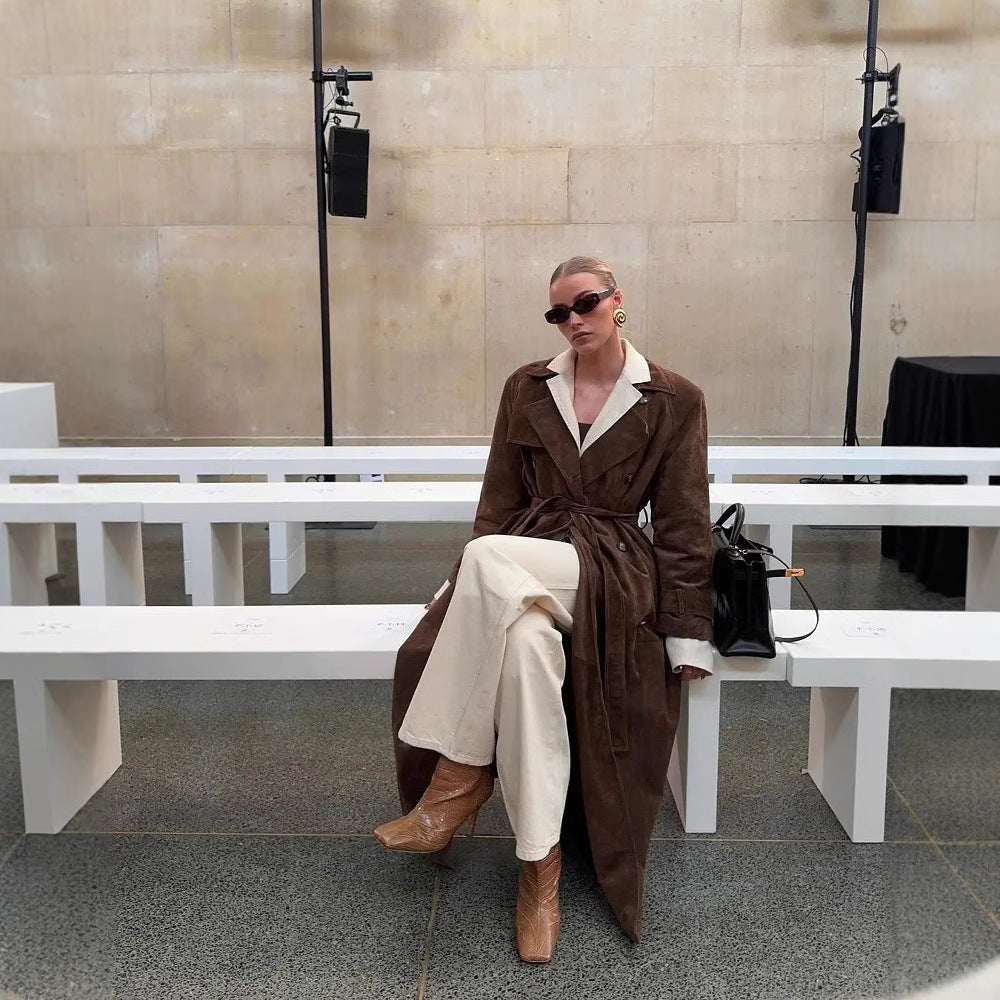 Double-Breasted Long Wool Coat With Suit Collar