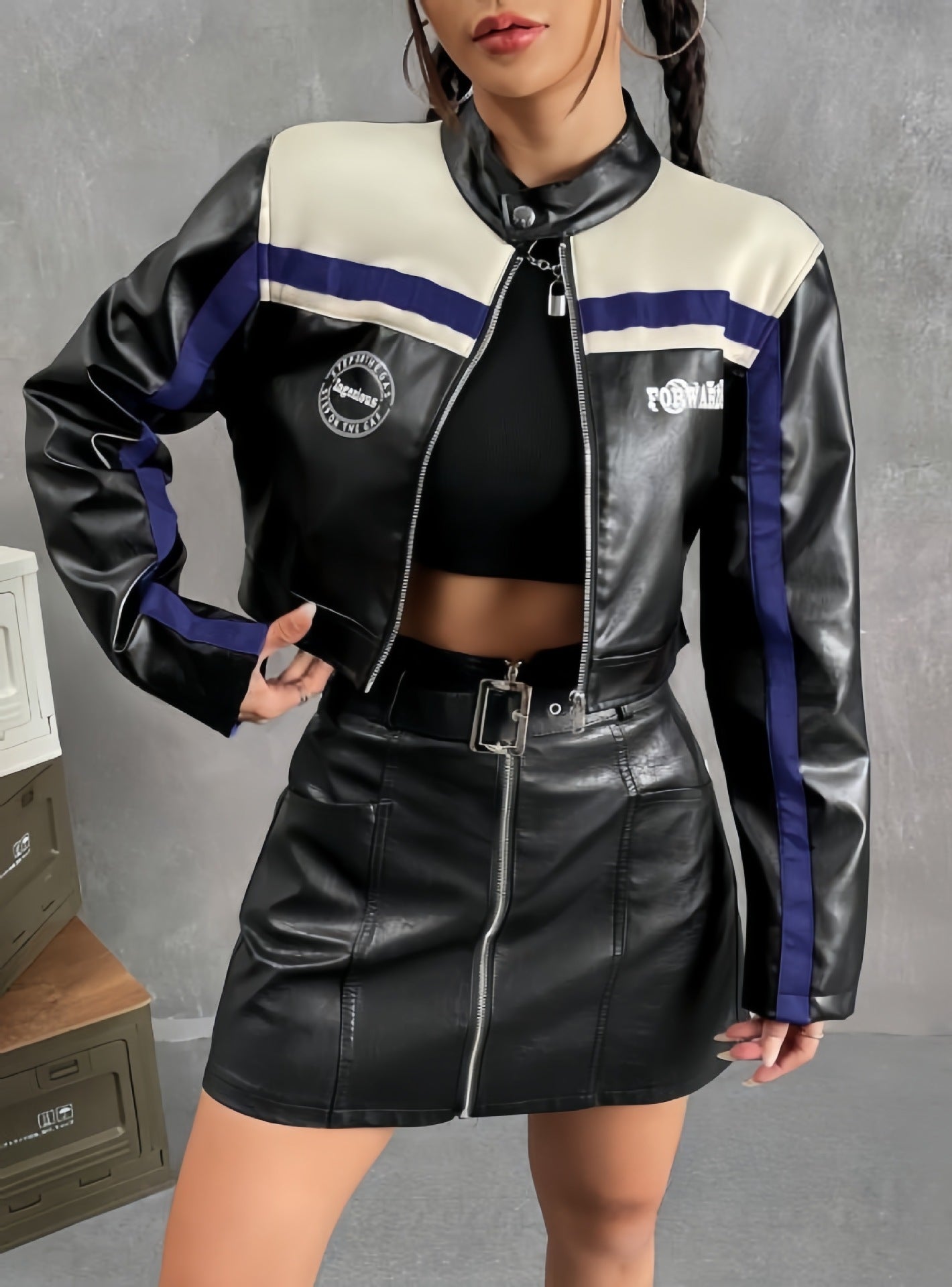 Women's Striped Short Zipper Street Style Lightweight Coat