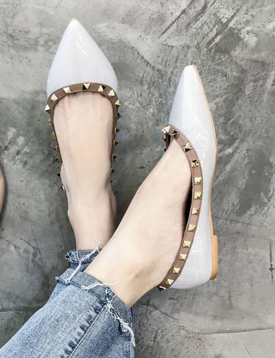 Studded Point Toe Ballet Flats-Theone Apparel